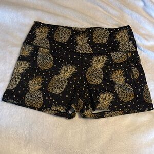 Gently used CVG Fineapple 2.5 shorts